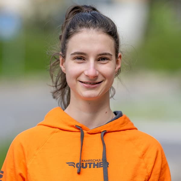 Fahrlehrerin -  Christina Dufraine